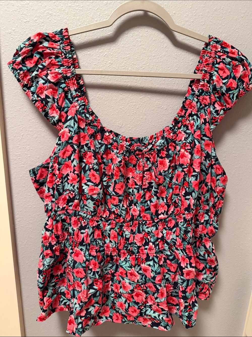 Old Navy Coral Floral Smocked Crop Top